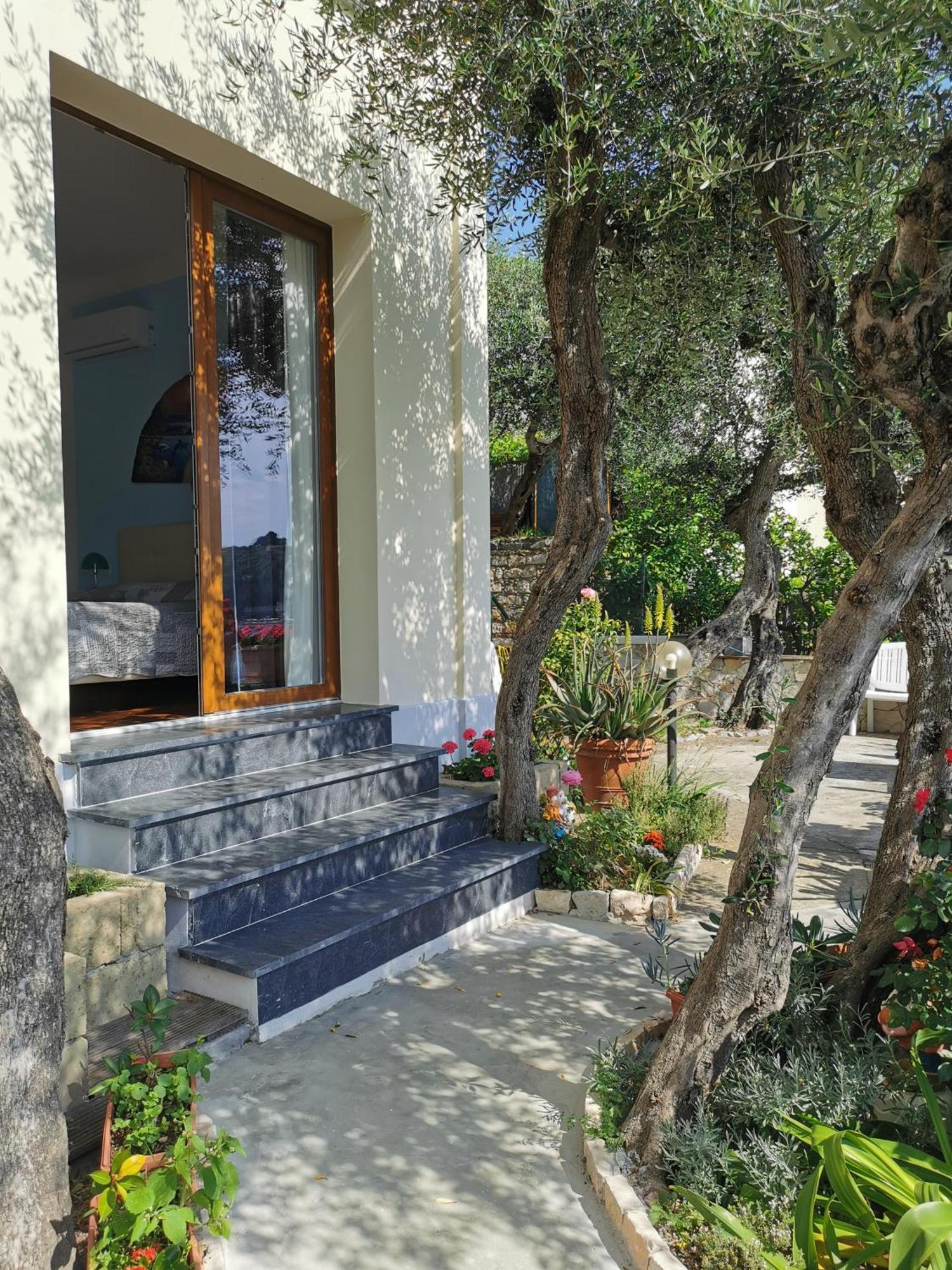 B&B La Palafitta 韦内雷港 外观 照片